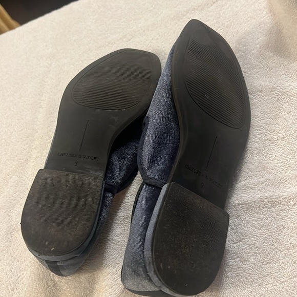 Chelsea & Violet velvet shoe - Picture 4 of 4